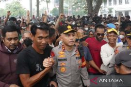 Kapolda Babel temui langsung massa aksi di PT Timah