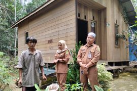 Satu RT di Desa Pemarangan Kiwa gunakan listrik tenaga surya