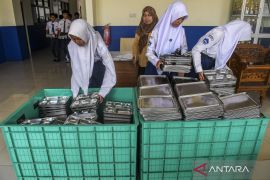 Membangun karakter dari sepiring makanan bergizi