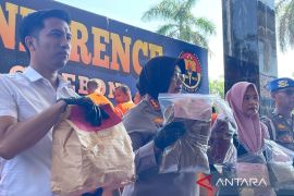 Polresta Cirebon ungkap kasus pencabulan yang melibatkan oknum guru