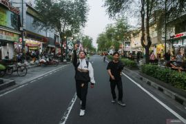 Ragam aktivitas warnai HUT ke-269 Kota Yogyakarta di Malioboro Page 2 Small