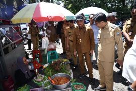 Pemkot Pontianak pastikan stok dan harga pangan tetap stabil