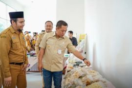 Bupati Karawang tekankan agar UMKM tak hanya pelengkap seremonial
