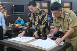 Pemkab Garut merealisasikan program bantuan pendidikan kuliah