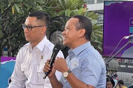 Menteri Bahlil: RI tak keluar dari Paris Agreement karena komitmen NZE