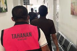 Tiga perangkat desa di Luwu jadi tersangka korupsi dana desa