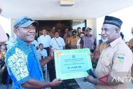 Disperindag Biak beri pendampingan pelaku UMKM orang asli Papua