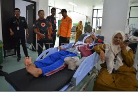 Pelajar diduga keracunan MBG di Padang Panjang Page 1 Small