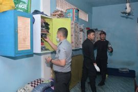 Lapas Narkotika  Jambi cipta kondisi periksa kamar WBP