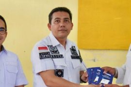 Kanwil Kemenkum Malut permudah proses layanan perseroan perorangan