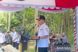 Gubernur Sultra dorong pemda bentuk sekolah unggulan SD dan SMP