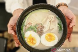 Kober Mie luncurkan Koma dan Kola, hidangan menu mi dalam hot pot