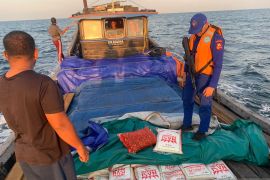 Polairud Jambi amankan  kapal angkut 53 ton beras tanpa dokumen