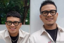 Putra Eddy Silitonga siapkan lagu nostalgia dengan aransemen koplo
