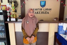 Lurah Akehuda Akui Kebermanfaatan Pos Bantuan Hukum bagi masyarakat