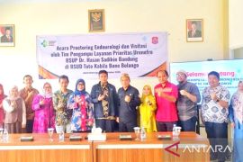 RSUP Hasan Sadikin perkuat layanan uronefrologi di RSUD Toto Kabila