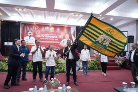 Pon Yaya terpilih aklamasi pimpin KONI Aceh