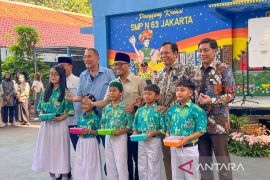Gov't, private sector expand free nutritious meals for children