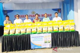 Satgas Pangan Polda Kalsel habiskan 6 ton beras SPHP saat GPM di Samsat 1