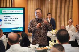 Minister invites Kadin to partner with Red and White village co-ops