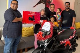 Pelanggan Telkomsel di Kutim dapat sepeda motor undian Simpati Hoki