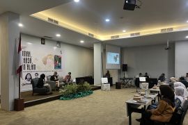Komunitas Bengkel Sastra Maluku angkat isu ekolinguistik lewat diskusi buku