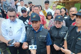 Indonesia's foster parent program assists close to 1M children