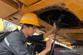 Poliban ciptakan alat bantu perbaikan alat berat