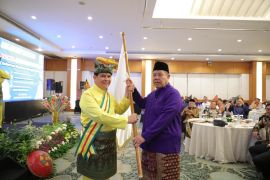 Gubernur Hidayat minta IKM Babel jaga kekompakan antaretnis