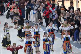 Indonesia Menari 2025