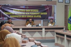 Sekda HSS: Korupsi musuh bersama karena rusak kepercayaan publik