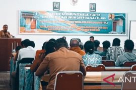 Plt Sekda Biak Numfor minta pengguna anggaran pemerintah taati aturan