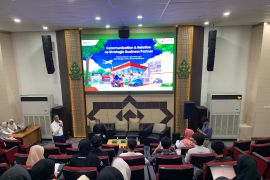 Komunitas PR Walisongo gelar strategi komunikasi hadapi krisis