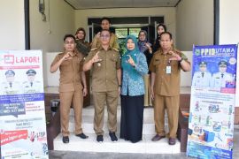 Pemkab Kapuas sosialisasikan layanan pengaduan dan kehumasan di sejumlah desa
