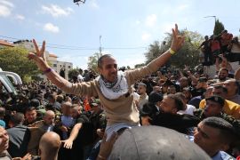 Media: Tahanan Palestina yang dibebaskan Israel tiba di Gaza Selatan