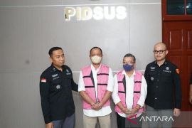 Kejati Sumut tahan 2 mantan pejabat BPN terkait penjualan aset