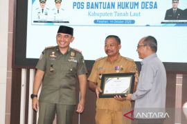 Kemenkum Kalsel perluas layanan hukum lewat Posbankum di Tanah Laut
