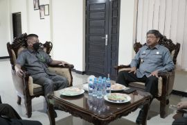 Kemenkum Kalbar dan Pengadilan Tinggi sinergi untuk sukseskan Pelatihan Paralegal Serentak 2025