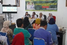 Pemkot Pekalongan gencarkan edukasi standar industri hijau bagi perajin batik