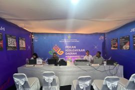 Bapenda Kota Singkawang buka stan layanan pajak keliling di arena PKD 2025
