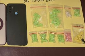 Polres Bungo bekuk empat pengedar bersama 114 butir ekstasi