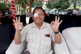 Kisah Supagi "happy" karena ingin sehat, penerima operasi katarak gratis