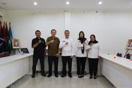 Kemenkum Kalbar dan Universitas OSO siap sukseskan Pelatihan Paralegal Serentak 2025