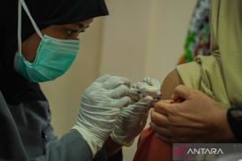 Simak kembali warta soal penularan HPV, peluncuran ponsel baru