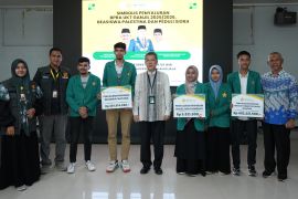 Rumah Amal USK salurkan zakat Rp900 juta