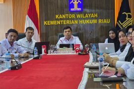 Kemenkum Riau Ikuti Rapat Anev Kinerja Triwulan III 2025
