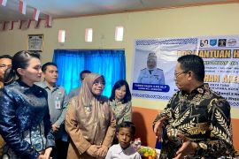 Menteri Hukum dan Gubernur Sherly pantau Pos Bankum tingkat kelurahan