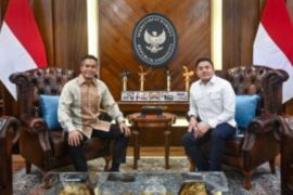 Seskab Teddy Terima Ketum KADIN Bahas Dukungan