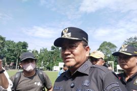 Pemkot Jambi serahkan 68 becak motor dorong pengelolaan sampah berbasis RT