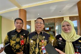 Disdukcapil Tapin perkuat transparansi lewat forum publik 2025